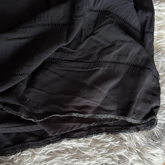 Wilfred Classic Black Garment - Picture 10 of 14